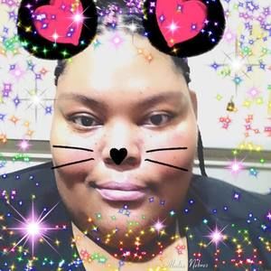 Meet your Posher, Tara